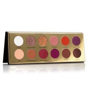 Coloured Raine Queen of Hearts eyeshadow palette